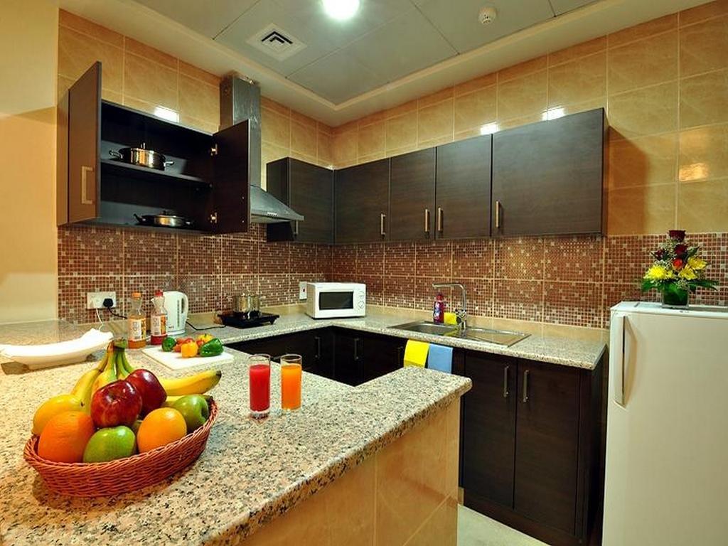 Pride Hotel Apartments Dubai Exterior photo